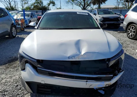 2025 Kia K4 Lx z USA, uszkodzony, nr VIN 3KPFT4DE9SE083274